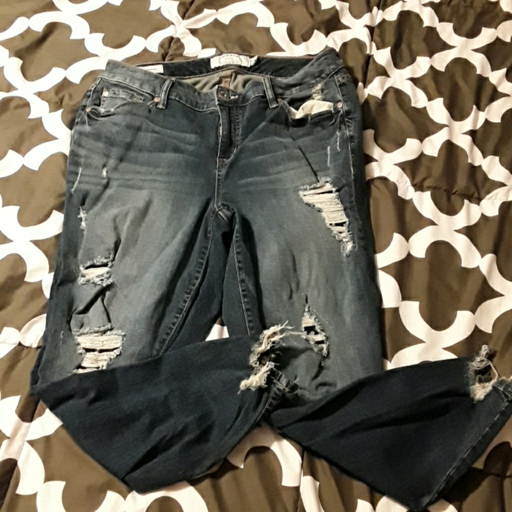 Girlfriend Jeans